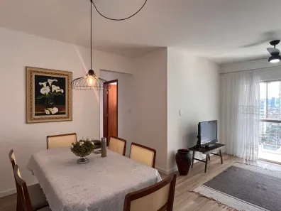 Apartamento com 2 Quartos para alugar, 70m² no Centro, Balneário Camboriú