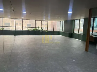 Sala Comercial para alugar, 180m² no Itaim Bibi, São Paulo