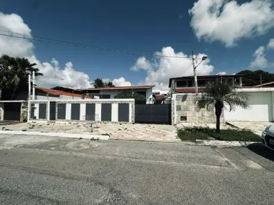 Casa com 3 Quartos à venda, 260m² no Capim Macio, Natal