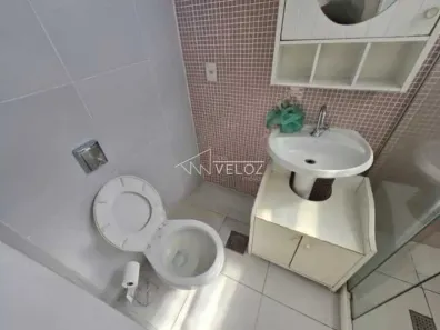 Kitnet à venda, 24m² no Laranjeiras, Rio de Janeiro