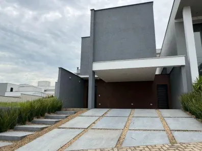 Casa de Condomínio com 3 Quartos para venda ou aluguel, 150m² no Ondas, Piracicaba