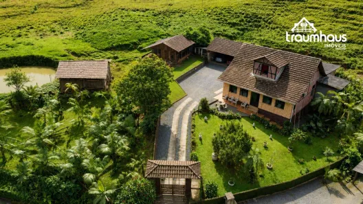 Fazenda/Sítio com 9 Quartos à venda, 250m² no Vila Itoupava, Blumenau