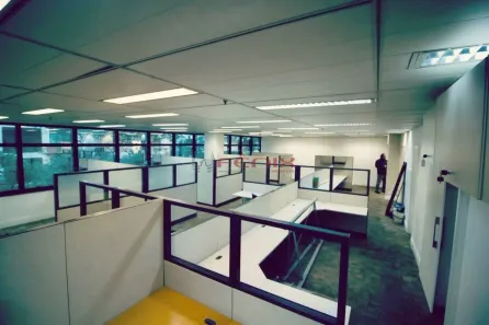 Sala Comercial para alugar, 125m² no Cerqueira César, São Paulo