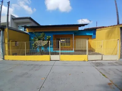Casa com 2 Quartos para alugar, 128m² no Cidade Nova, Pindamonhangaba
