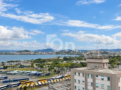 Apartamento com 2 Quartos para alugar, 72m² no Centro, Florianópolis