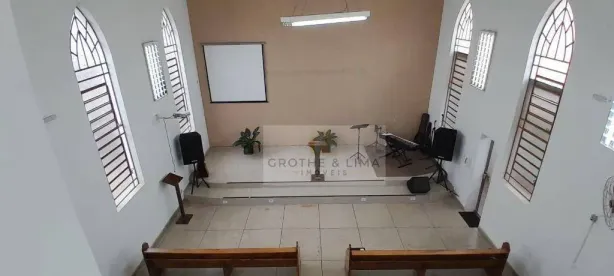 Galpão/Depósito/Armazém à venda, 345m² no Jardim Aeroporto, São José dos Campos