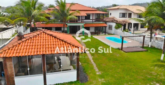 Casa com 8 Quartos à venda, 230m² no Conquista, Ilhéus
