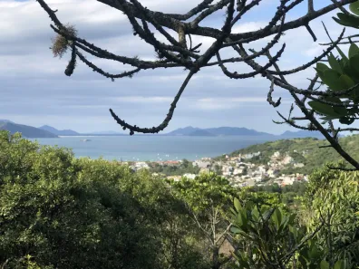 Lote/Terreno à venda, 2597m² no Praia Do Silveira, Garopaba