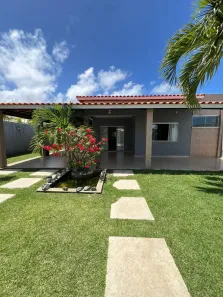 Casa com 4 Quartos à venda, 200m² no Barra do Jacuípe (Monte Gordo), Camaçari
