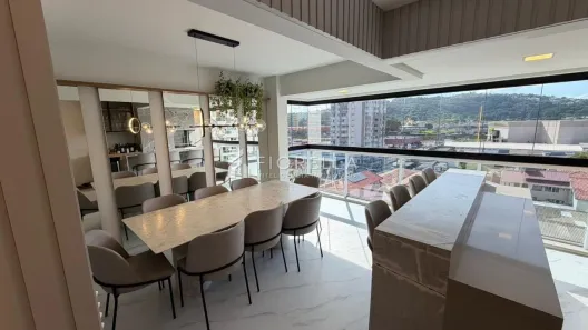Apartamento com 2 Quartos à venda, 93m² no Kobrasol, São José