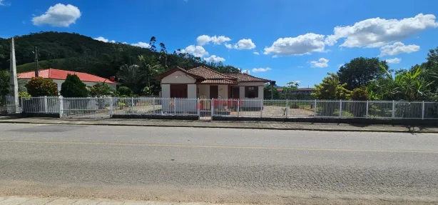 Casa com 3 Quartos à venda, 95m² no Centro, Antônio Carlos