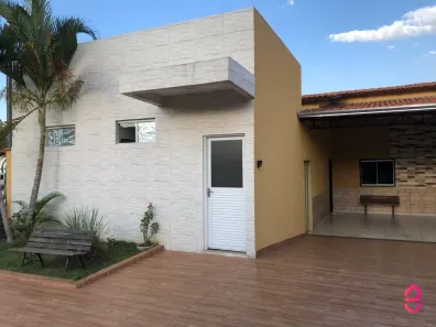 Casa de Condomínio com 4 Quartos à venda, 290m² no Jardim Atlântico, Goiânia