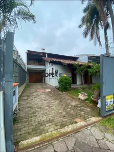 Casa com 4 Quartos à venda, 267m² no Camaquã, Porto Alegre