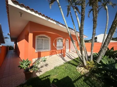 Casa com 3 Quartos à venda, 278m² no Ponta de Baixo, São José