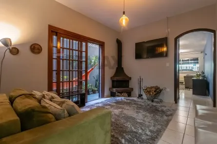 Casa com 3 Quartos à venda, 131m² no Jardim Aeroporto, São Paulo