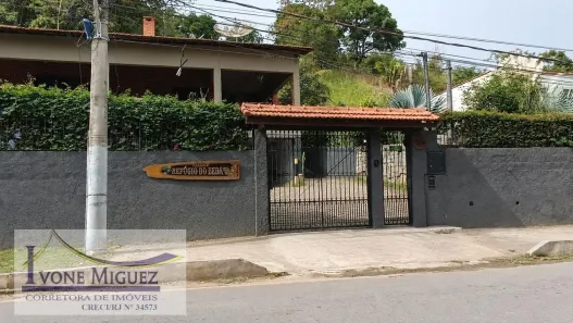Casa com 3 Quartos para alugar, 200m² no Santo Antônio, Paty do Alferes