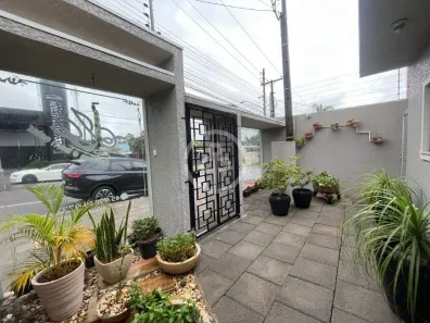 Sobrado com 3 Quartos para alugar, 345m² no Parque São Paulo, Cascavel