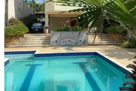 Casa com 3 Quartos para alugar, 273m² no Bosque, Vinhedo
