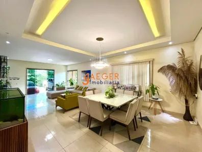 Casa com 4 Quartos à venda, 257m² no Triângulo, Porto Velho