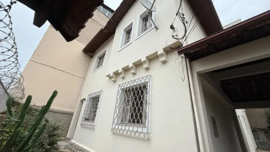 Casa com 6 Quartos à venda, 243m² no Jardim Glória, Juiz de Fora
