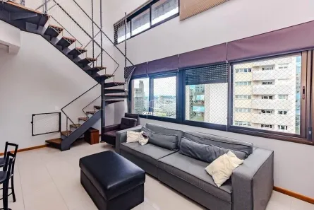 Apartamento com 1 Quarto para alugar, 75m² no Três Figueiras, Porto Alegre