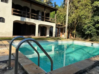 Sobrado com 4 Quartos à venda, 397m² no Chácara Granja Velha, Carapicuíba