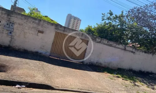 Casa com 2 Quartos à venda, 195m² no Jardim América, Goiânia