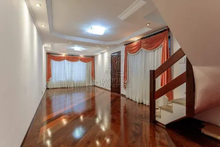 Sobrado com 3 Quartos à venda, 211m² no Parque Jaçatuba, Santo André