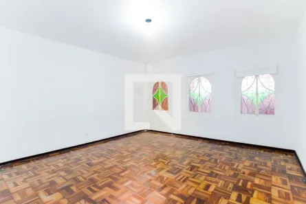 Casa com 4 Quartos à venda, 200m² no Jardim Santa Clara, Guarulhos
