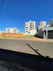 Lote/Terreno à venda, 300m² no Novo Mundo, Uberlândia