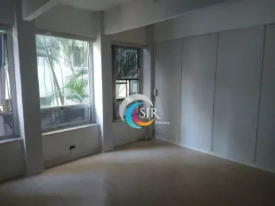 Sala Comercial à venda, 40m² no Cerqueira César, São Paulo