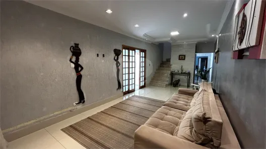 Sobrado com 3 Quartos à venda, 150m² no Cidade São Francisco, São Paulo