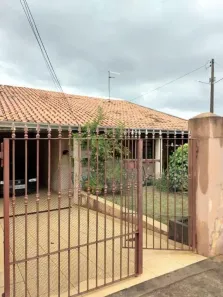Casa com 3 Quartos à venda, 190m² no Santos Dumont, Londrina