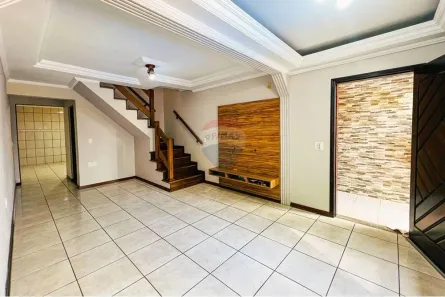  com 2 Quartos à venda, 186m² no Jardim São Jorge do Guapituba, Mauá