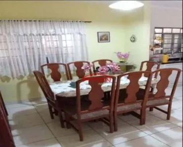 Casa com 6 Quartos à venda, 157m² no Vila Carrão, São Paulo
