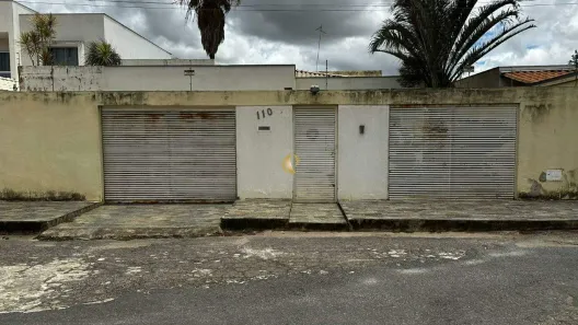 Casa com 3 Quartos à venda, 190m² no Iporanga, Sete Lagoas
