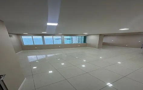 Apartamento com 3 Quartos para alugar, 120m² no Ponta Negra, Natal