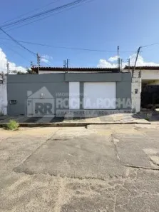Casa com 2 Quartos à venda, 77m² no Cabral, Teresina