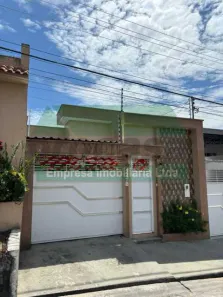 Casa com 3 Quartos à venda, 81m² no Parque 10 de Novembro, Manaus