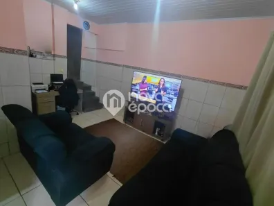Casa com 2 Quartos à venda, 50m² no Ramos, Rio de Janeiro