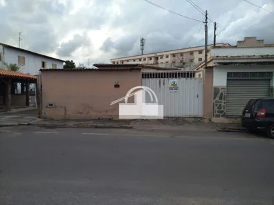 Casa com 3 Quartos à venda, 210m² no Centro, Sete Lagoas
