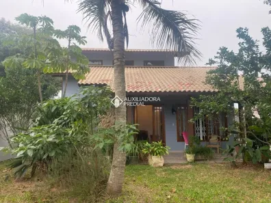Casa com 4 Quartos para alugar, 200m² no Campeche, Florianópolis