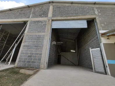 Galpão/Depósito/Armazém para alugar, 300m² no Chácara Remanso (Caucaia do Alto), Cotia
