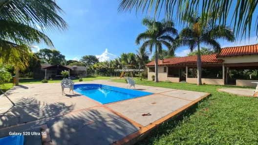 Fazenda/Sítio com 4 Quartos à venda, 330m² no Conjunto José Abrão, Campo Grande