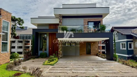 Casa com 3 Quartos à venda, 492m² no Centro, Canela