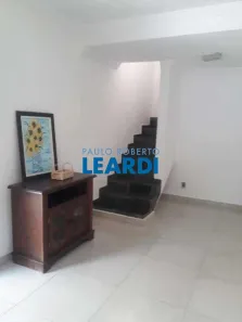 Sobrado com 3 Quartos à venda, 115m² no Pinheirinho, Santo André