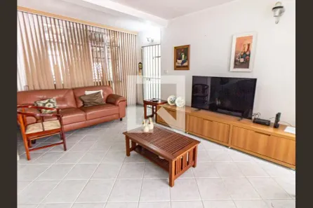Casa com 3 Quartos à venda, 240m² no Vila Cláudia, São Paulo