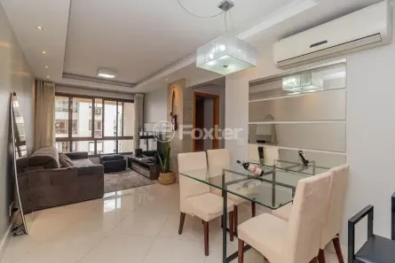 Apartamento com 2 Quartos à venda, 67m² no Passo da Areia, Porto Alegre