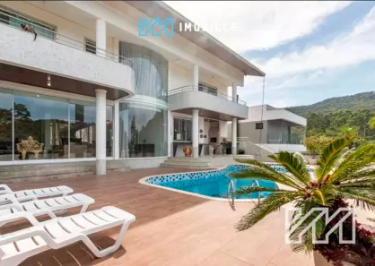 Casa para alugar, 500m² no Ariribá, Balneário Camboriú
