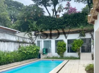 Casa com 3 Quartos para alugar, 440m² no Jardim dos Estados, São Paulo